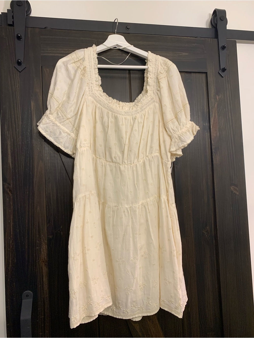 Old Navy Cream Eyelet Puff Sleeved Dress